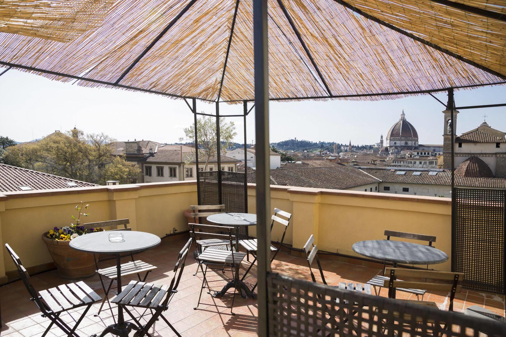 Hotel Torre Guelfa Palazzo Acciaiuoli Florence, Italy - book now